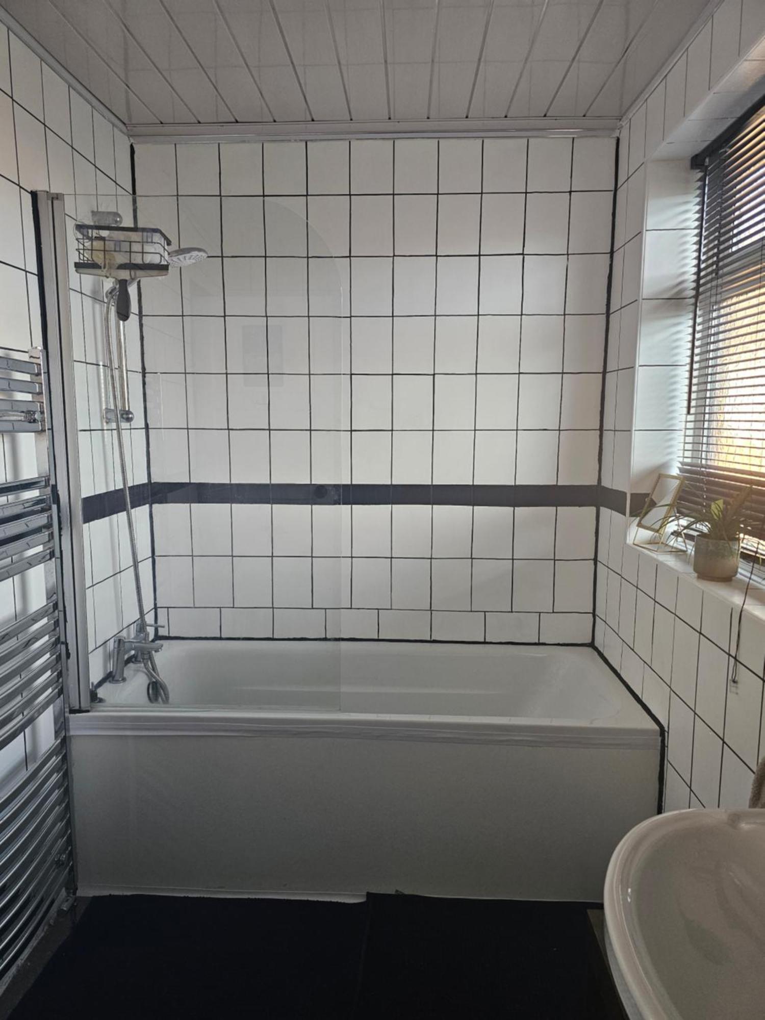 Double Bedroom Located Close To Manchester Airport Wythenshawe Exterior foto